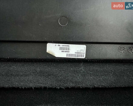 Зелений Тесла Модель С, об'ємом двигуна 0 л та пробігом 298 тис. км за 12499 $, фото 30 на Automoto.ua