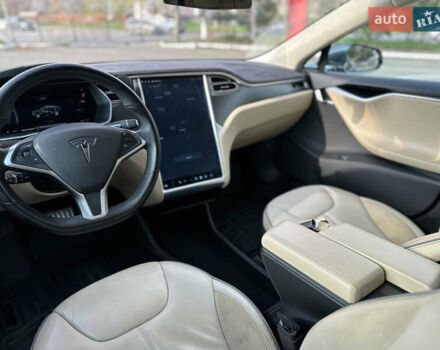 Зелений Тесла Модель С, об'ємом двигуна 0 л та пробігом 165 тис. км за 15300 $, фото 13 на Automoto.ua