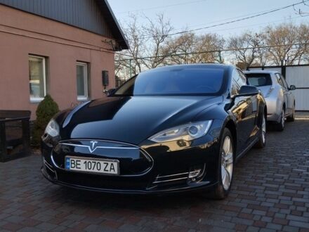 Зелений Тесла Модель С, об'ємом двигуна 0 л та пробігом 80 тис. км за 14046 $, фото 1 на Automoto.ua