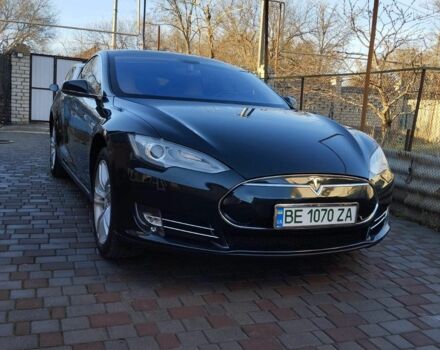 Зелений Тесла Модель С, об'ємом двигуна 0 л та пробігом 80 тис. км за 14000 $, фото 1 на Automoto.ua