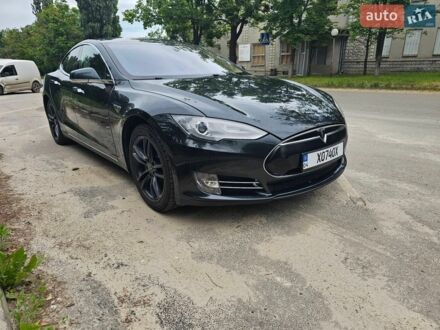 Зелений Тесла Модель С, об'ємом двигуна 0 л та пробігом 221 тис. км за 11200 $, фото 1 на Automoto.ua