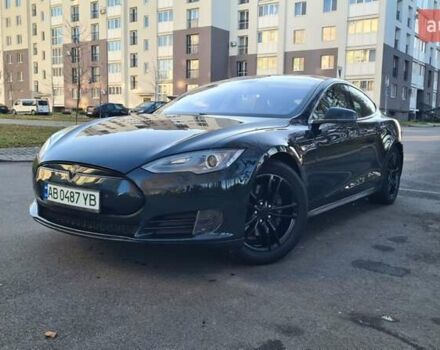 Зеленый Тесла Модель С, объемом двигателя 0 л и пробегом 62 тыс. км за 11850 $, фото 1 на Automoto.ua
