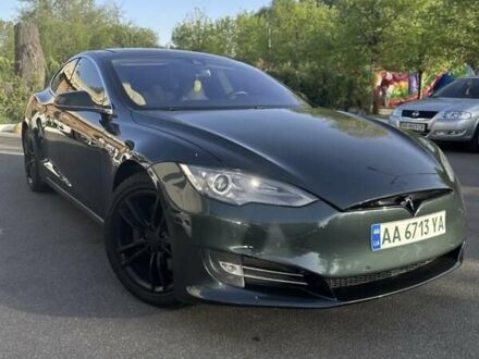 Тесла Модель С 2014 у Києві на Automoto.ua Зелений Тесла Модель С, об'ємом двигуна 0 л та пробігом 160 тис. км за 14000 $, фото 1 на Automoto.ua