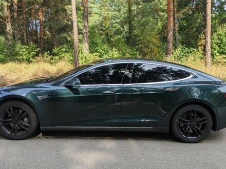 Тесла Модель С 2014 у Вышгороде на Automoto.ua Зелений Тесла Модель С, об'ємом двигуна 0 л та пробігом 238 тис. км за 16500 $, фото 1 на Automoto.ua