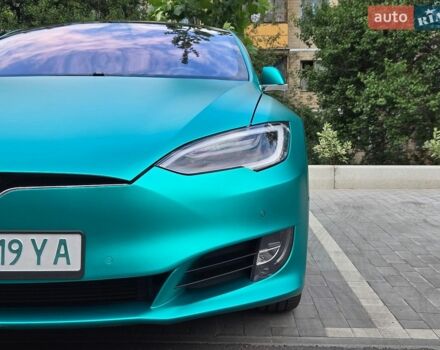 Зелений Тесла Модель С, об'ємом двигуна 0 л та пробігом 95 тис. км за 24000 $, фото 1 на Automoto.ua