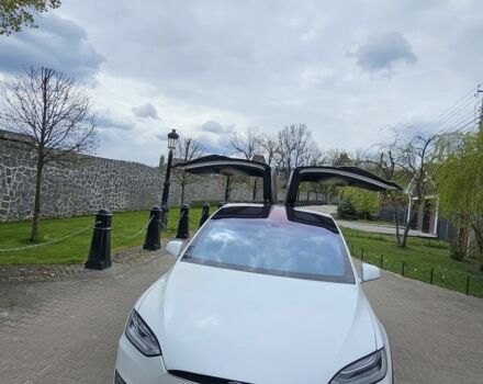 Білий Тесла Модель Х, об'ємом двигуна 0 л та пробігом 160 тис. км за 17500 $, фото 2 на Automoto.ua