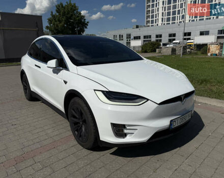 Белый Тесла Модель Х, объемом двигателя 0 л и пробегом 74 тыс. км за 26500 $, фото 28 на Automoto.ua