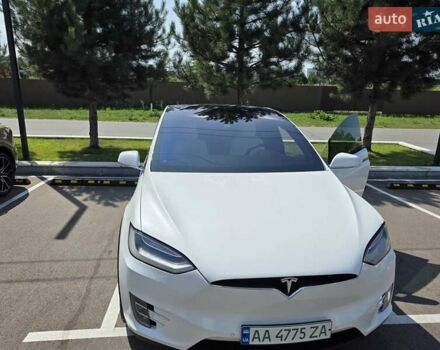 Білий Тесла Модель Х, об'ємом двигуна 0 л та пробігом 180 тис. км за 25000 $, фото 13 на Automoto.ua