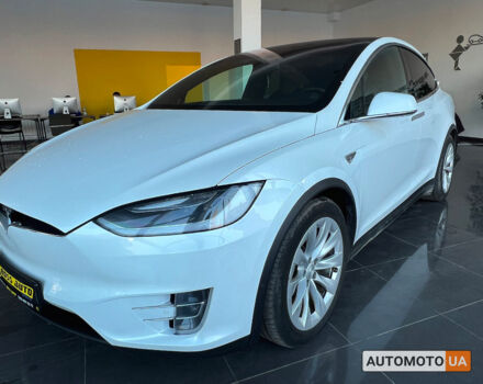 Білий Тесла Модель Х, об'ємом двигуна 75 л та пробігом 195 тис. км за 25500 $, фото 8 на Automoto.ua