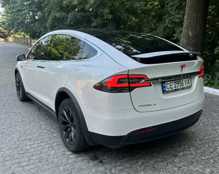 Белый Тесла Модель Х, объемом двигателя 0 л и пробегом 157 тыс. км за 22500 $, фото 5 на Automoto.ua