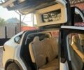 Белый Тесла Модель Х, объемом двигателя 0 л и пробегом 190 тыс. км за 21000 $, фото 7 на Automoto.ua