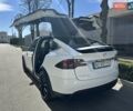 Белый Тесла Модель Х, объемом двигателя 0 л и пробегом 128 тыс. км за 48000 $, фото 2 на Automoto.ua