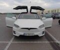 Белый Тесла Модель Х, объемом двигателя 0 л и пробегом 186 тыс. км за 21450 $, фото 1 на Automoto.ua