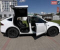 Белый Тесла Модель Х, объемом двигателя 0 л и пробегом 75 тыс. км за 24999 $, фото 12 на Automoto.ua