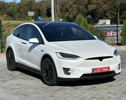 Білий Тесла Модель Х, об'ємом двигуна 0 л та пробігом 134 тис. км за 22500 $, фото 2 на Automoto.ua