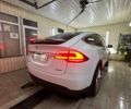 Белый Тесла Модель Х, объемом двигателя 0 л и пробегом 118 тыс. км за 21500 $, фото 1 на Automoto.ua