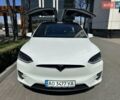 Белый Тесла Модель Х, объемом двигателя 0 л и пробегом 129 тыс. км за 27000 $, фото 1 на Automoto.ua
