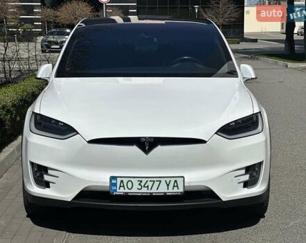 Белый Тесла Модель Х, объемом двигателя 0 л и пробегом 128 тыс. км за 48000 $, фото 39 на Automoto.ua