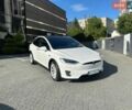 Белый Тесла Модель Х, объемом двигателя 0 л и пробегом 125 тыс. км за 24700 $, фото 5 на Automoto.ua