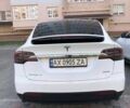Белый Тесла Модель Х, объемом двигателя 0 л и пробегом 78 тыс. км за 26000 $, фото 5 на Automoto.ua