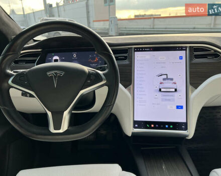 Белый Тесла Модель Х, объемом двигателя 0 л и пробегом 170 тыс. км за 19900 $, фото 33 на Automoto.ua