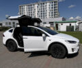 Белый Тесла Модель Х, объемом двигателя 0 л и пробегом 80 тыс. км за 23499 $, фото 10 на Automoto.ua
