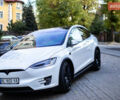 Белый Тесла Модель Х, объемом двигателя 0 л и пробегом 101 тыс. км за 28000 $, фото 1 на Automoto.ua