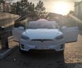 Белый Тесла Модель Х, объемом двигателя 0 л и пробегом 108 тыс. км за 28700 $, фото 1 на Automoto.ua