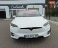 Белый Тесла Модель Х, объемом двигателя 0 л и пробегом 183 тыс. км за 26000 $, фото 6 на Automoto.ua