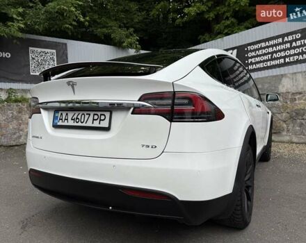 Білий Тесла Модель Х, об'ємом двигуна 0 л та пробігом 92 тис. км за 26490 $, фото 14 на Automoto.ua