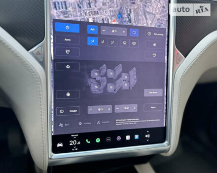 Белый Тесла Модель Х, объемом двигателя 0 л и пробегом 141 тыс. км за 35000 $, фото 57 на Automoto.ua