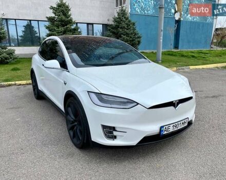 Білий Тесла Модель Х, об'ємом двигуна 0 л та пробігом 142 тис. км за 39000 $, фото 5 на Automoto.ua
