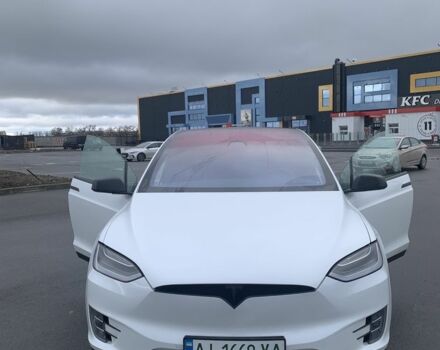 Белый Тесла Модель Х, объемом двигателя 0 л и пробегом 150 тыс. км за 24000 $, фото 3 на Automoto.ua