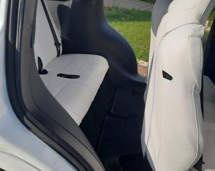 Білий Тесла Модель Х, об'ємом двигуна 0 л та пробігом 175 тис. км за 18900 $, фото 18 на Automoto.ua