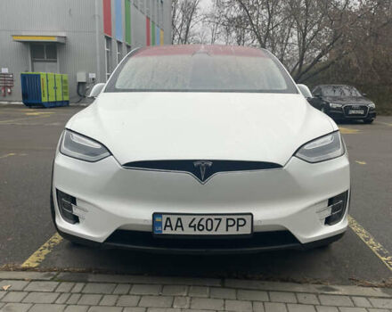 Білий Тесла Модель Х, об'ємом двигуна 0 л та пробігом 99 тис. км за 19990 $, фото 1 на Automoto.ua