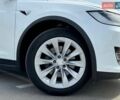 Белый Тесла Модель Х, объемом двигателя 0 л и пробегом 118 тыс. км за 28500 $, фото 3 на Automoto.ua