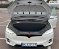 Белый Тесла Модель Х, объемом двигателя 0 л и пробегом 72 тыс. км за 24800 $, фото 13 на Automoto.ua