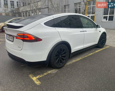 Білий Тесла Модель Х, об'ємом двигуна 0 л та пробігом 99 тис. км за 19990 $, фото 3 на Automoto.ua