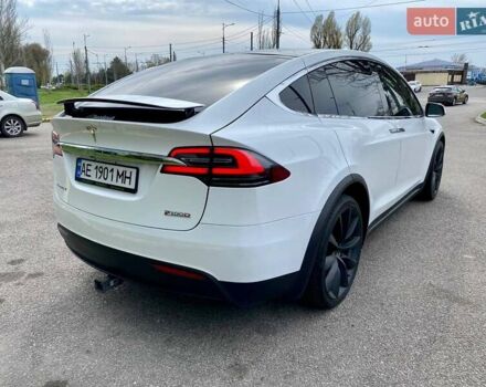 Білий Тесла Модель Х, об'ємом двигуна 0 л та пробігом 142 тис. км за 39000 $, фото 13 на Automoto.ua