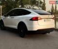 Белый Тесла Модель Х, объемом двигателя 0 л и пробегом 168 тыс. км за 22900 $, фото 5 на Automoto.ua