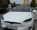 Белый Тесла Модель Х, объемом двигателя 0 л и пробегом 186 тыс. км за 32000 $, фото 1 на Automoto.ua