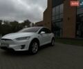 Белый Тесла Модель Х, объемом двигателя 0 л и пробегом 128 тыс. км за 29900 $, фото 14 на Automoto.ua