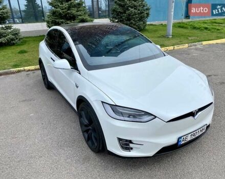 Білий Тесла Модель Х, об'ємом двигуна 0 л та пробігом 142 тис. км за 39000 $, фото 4 на Automoto.ua