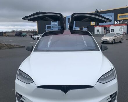 Белый Тесла Модель Х, объемом двигателя 0 л и пробегом 150 тыс. км за 24000 $, фото 5 на Automoto.ua