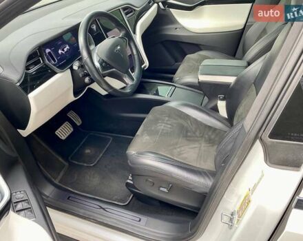 Білий Тесла Модель Х, об'ємом двигуна 0 л та пробігом 142 тис. км за 39000 $, фото 19 на Automoto.ua