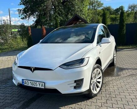 Тесла Модель Х 2017 в Иршава на Automoto.ua Белый Тесла Модель Х, объемом двигателя 0 л и пробегом 118 тыс. км за 25500 $, фото 11 на Automoto.ua