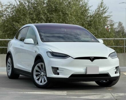 Белый Тесла Модель Х, объемом двигателя 0 л и пробегом 118 тыс. км за 28500 $, фото 19 на Automoto.ua