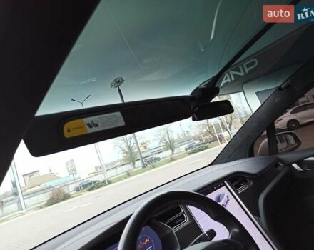 Белый Тесла Модель Х, объемом двигателя 0 л и пробегом 183 тыс. км за 26000 $, фото 58 на Automoto.ua