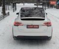 Белый Тесла Модель Х, объемом двигателя 0 л и пробегом 220 тыс. км за 19700 $, фото 5 на Automoto.ua
