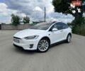 Белый Тесла Модель Х, объемом двигателя 0 л и пробегом 199 тыс. км за 19200 $, фото 1 на Automoto.ua